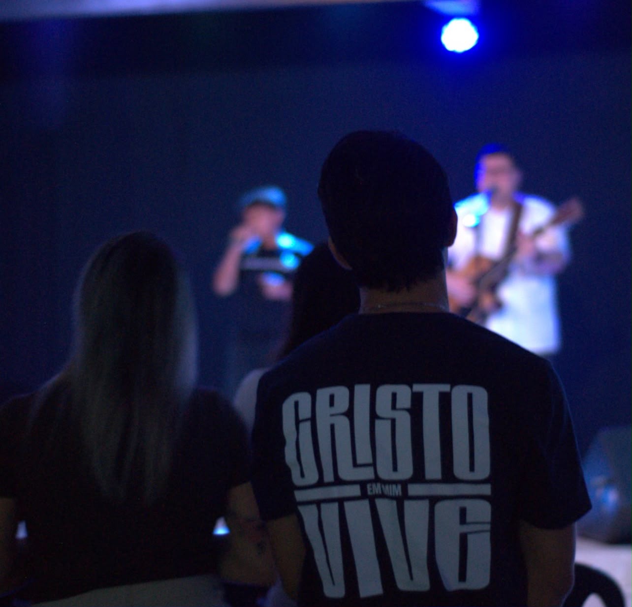 Momento de adoração e comunidade na Igreja Morada